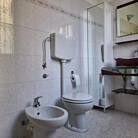 Appartamento La Casa Dei Nonni Malnate